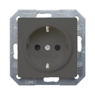 Розетка с/з с детской защитой "Чёрный" Delta Line